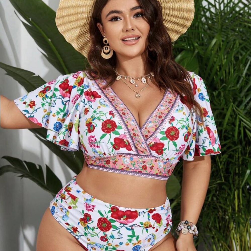 Floral V-Neck Swim Set